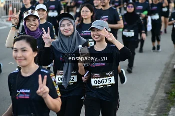 Runner Photo 1636916