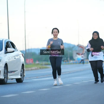 Runner Photo 1636918
