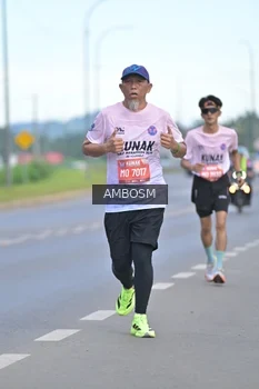 Runner Photo 1636962