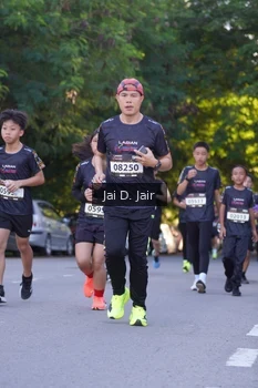 Runner Photo 1636968