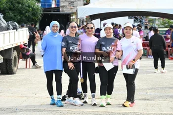 Runner Photo 1637000