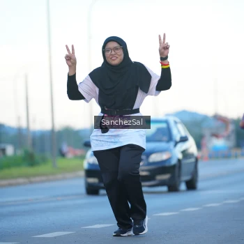 Runner Photo 1637015