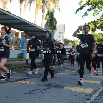 Runner Photo 1637026