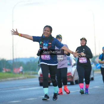 Runner Photo 1637033
