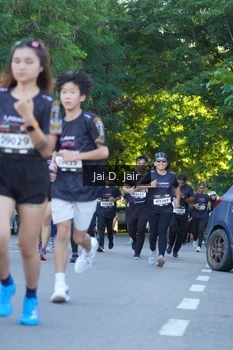 Runner Photo 1637086