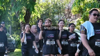 Runner Photo 1637125