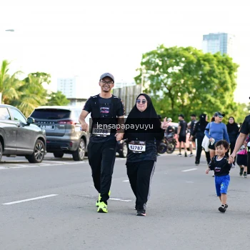 Runner Photo 1637156