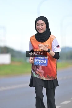 Runner Photo 1637161