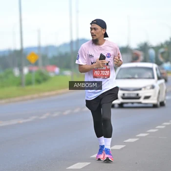 Runner Photo 1637166