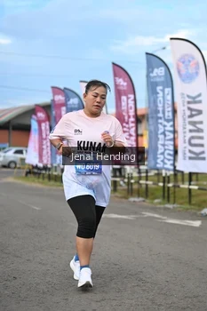 Runner Photo 1637188