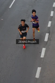 Runner Photo 1637223