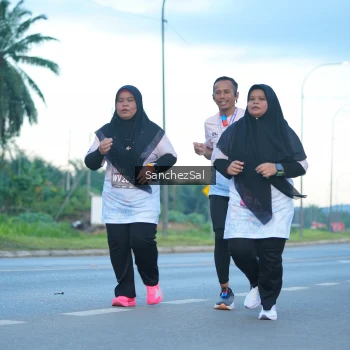 Runner Photo 1637224