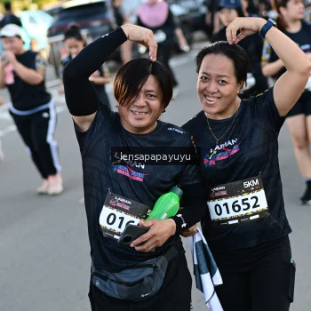 Runner Photo 1637247