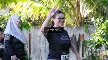 Runner Photo 1637255