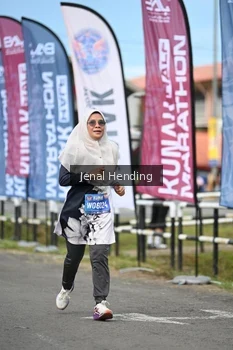 Runner Photo 1637271