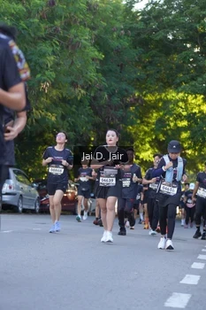 Runner Photo 1637276