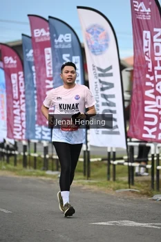 Runner Photo 1637286
