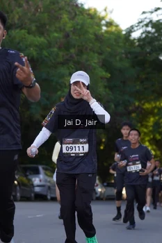 Runner Photo 1637330