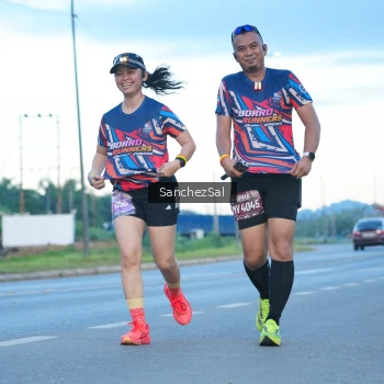 Runner Photo 1637354