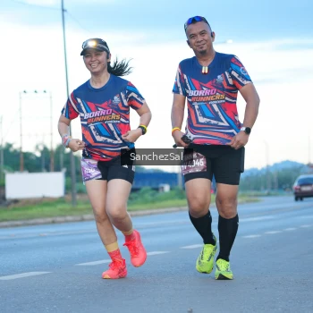 Runner Photo 1637367