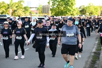 Runner Photo 1637384