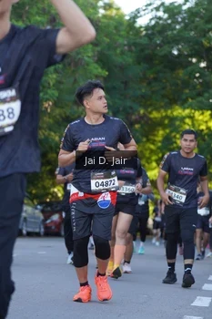 Runner Photo 1637401