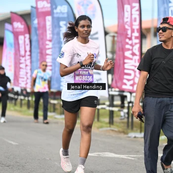 Runner Photo 1637423