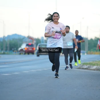 Runner Photo 1637433