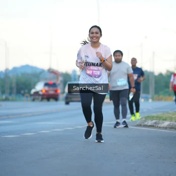 Runner Photo 1637450