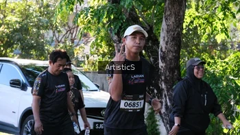 Runner Photo 1637454