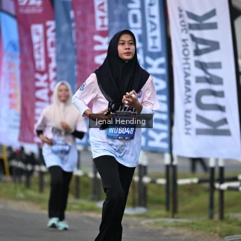 Runner Photo 1637492