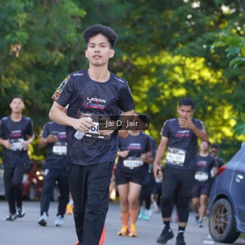 Runner Photo 1637523