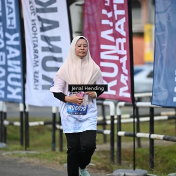 Runner Photo 1637554