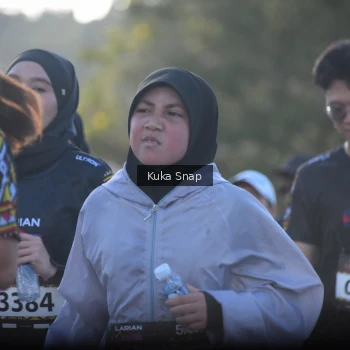 Runner Photo 1637572