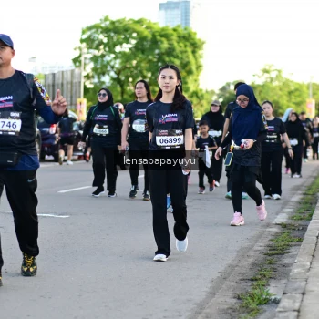 Runner Photo 1637574