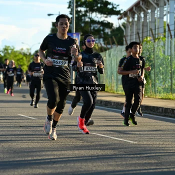 Runner Photo 1637608