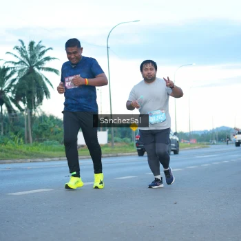 Runner Photo 1637691