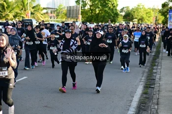 Runner Photo 1637716
