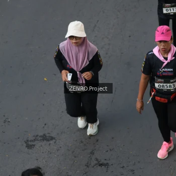Runner Photo 1637721