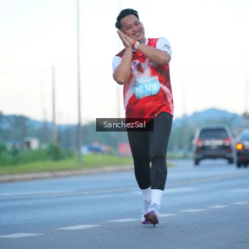 Runner Photo 1637726