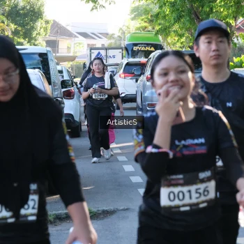 Runner Photo 1637727