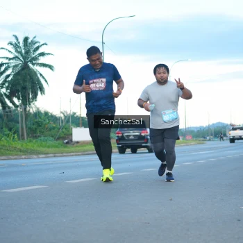 Runner Photo 1637803