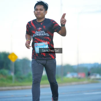 Runner Photo 1637821