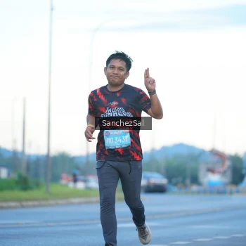 Runner Photo 1637834