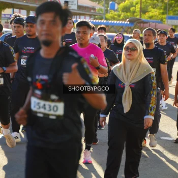 Runner Photo 1637870