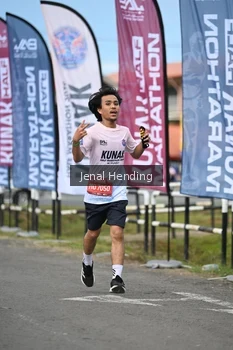 Runner Photo 1637901