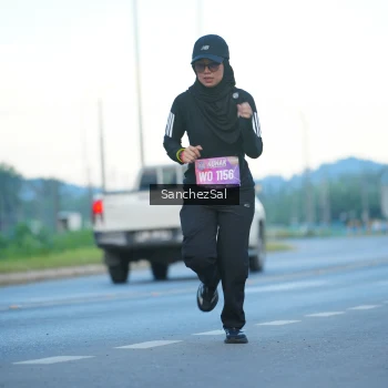Runner Photo 1637913