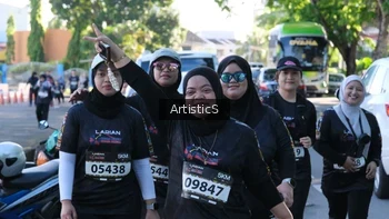 Runner Photo 1637936