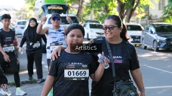Runner Photo 1637995