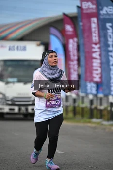 Runner Photo 1638095